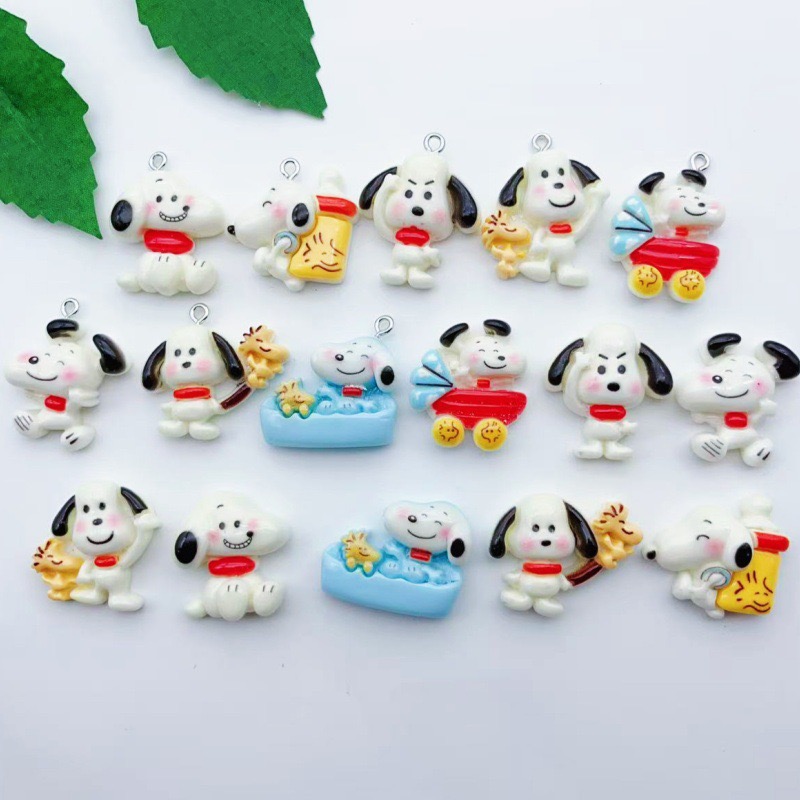 Resin Art Box - 12 Stück Cartoon-Hunde-Anhänger aus Kunstharz, DIY-Schmuckherstellung,
