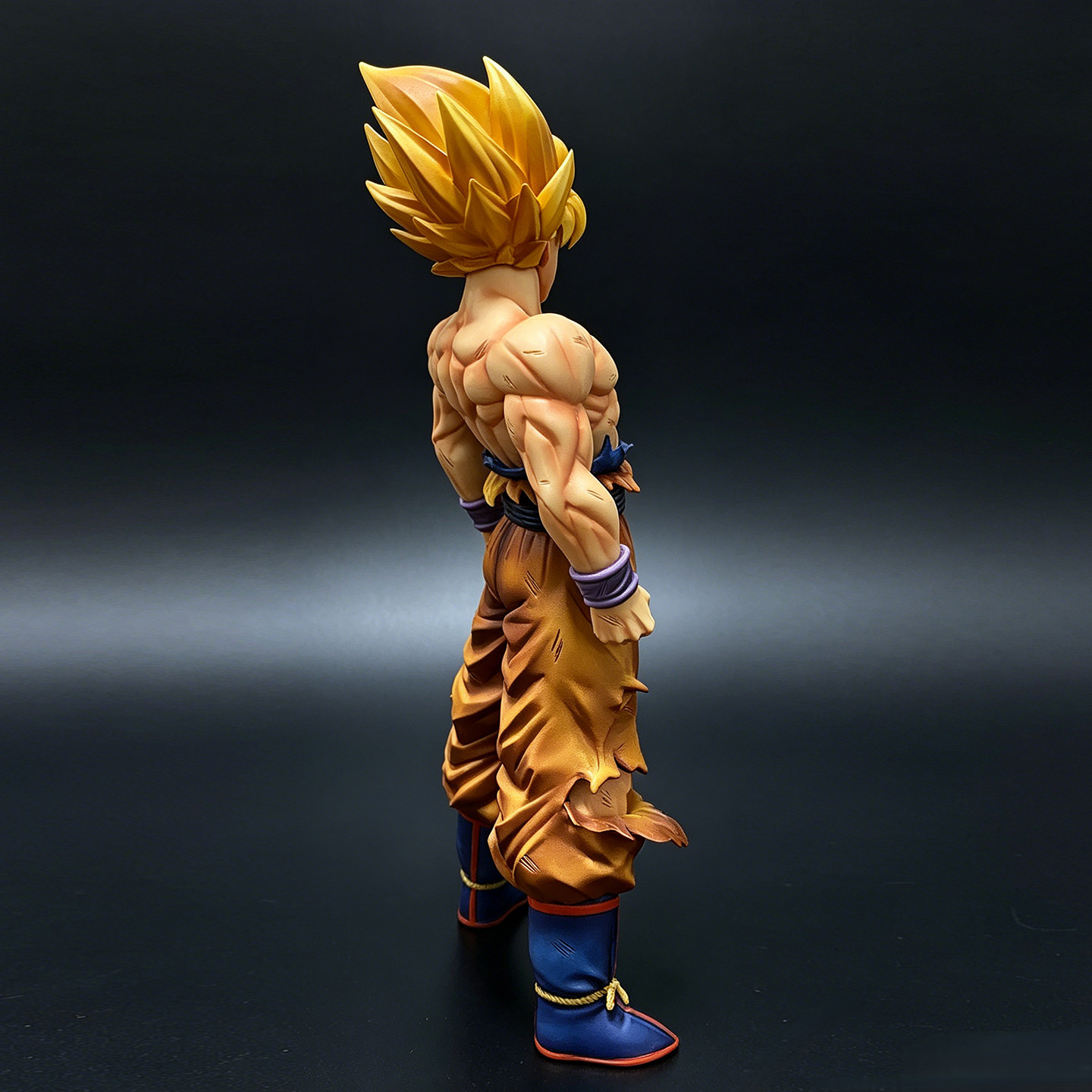 Dragon Ball Super Saiyan Goku  – Resin Art Goku Bewertung und Preis