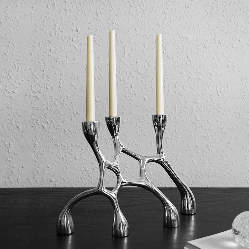 Silberne unregelmäßige Kunstke – Resin Art Stand Bewertung und Preis