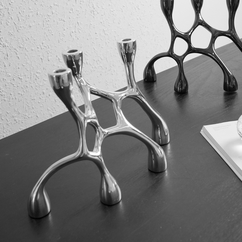 Silberne unregelmäßige Kunstke – Resin Art Stand Bewertung und Preis